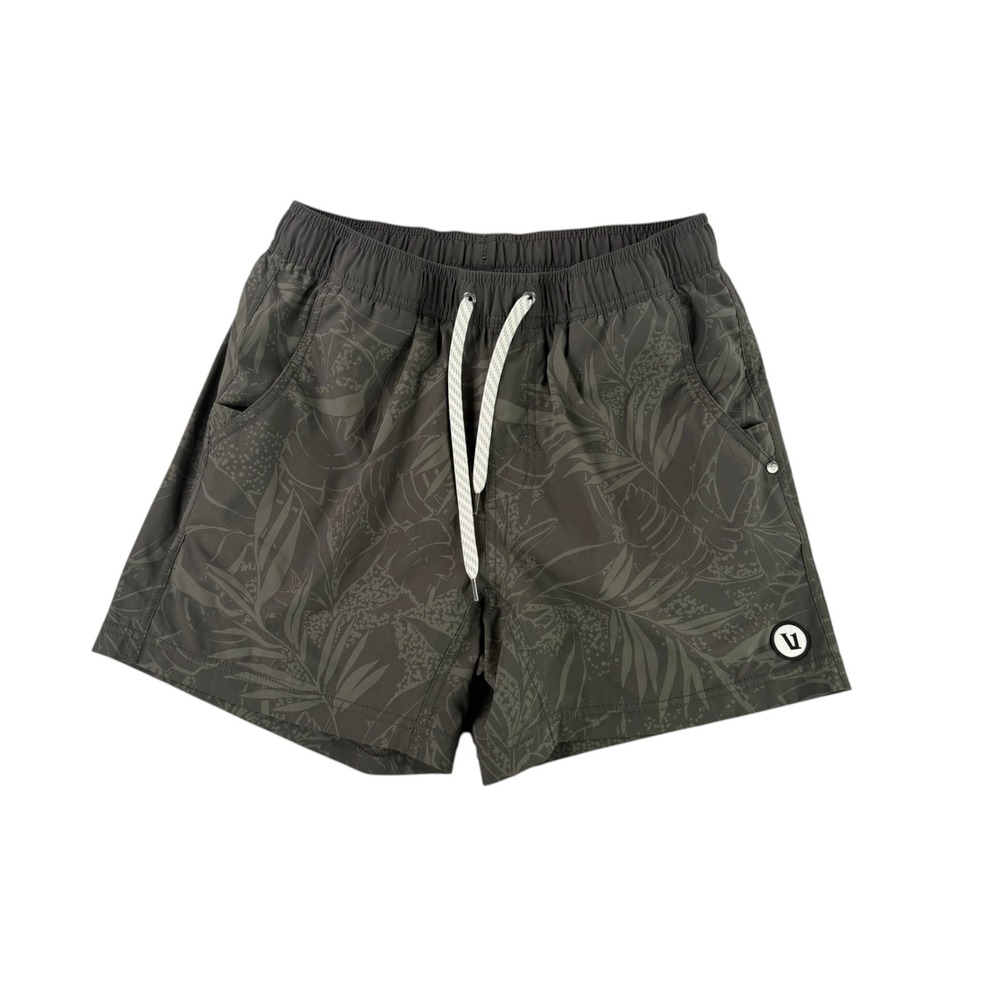 Vuori Kore Short Mens Medium Dark Oregano Camo Floral Leaf Print Activewear 5"